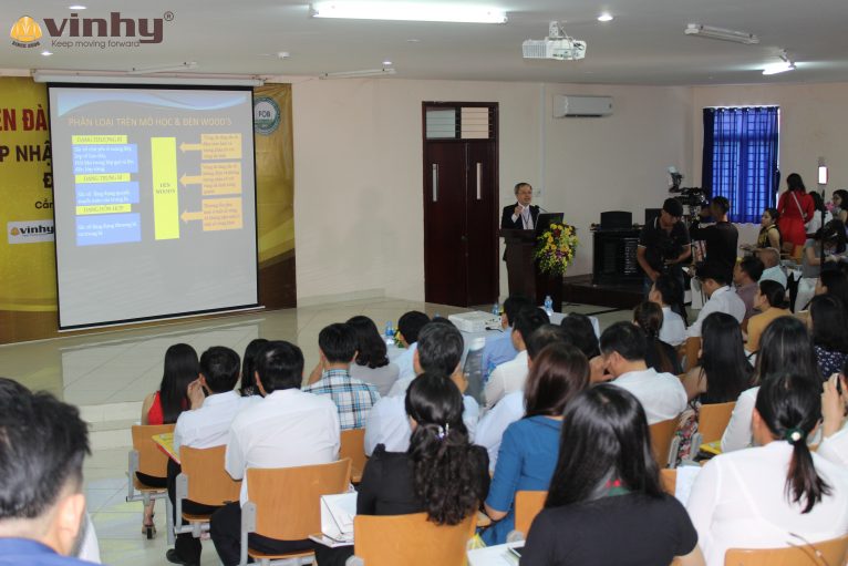 ky-thuat-phoi-hop-cong-nghe-trong-dieu-tri-nam-da-1