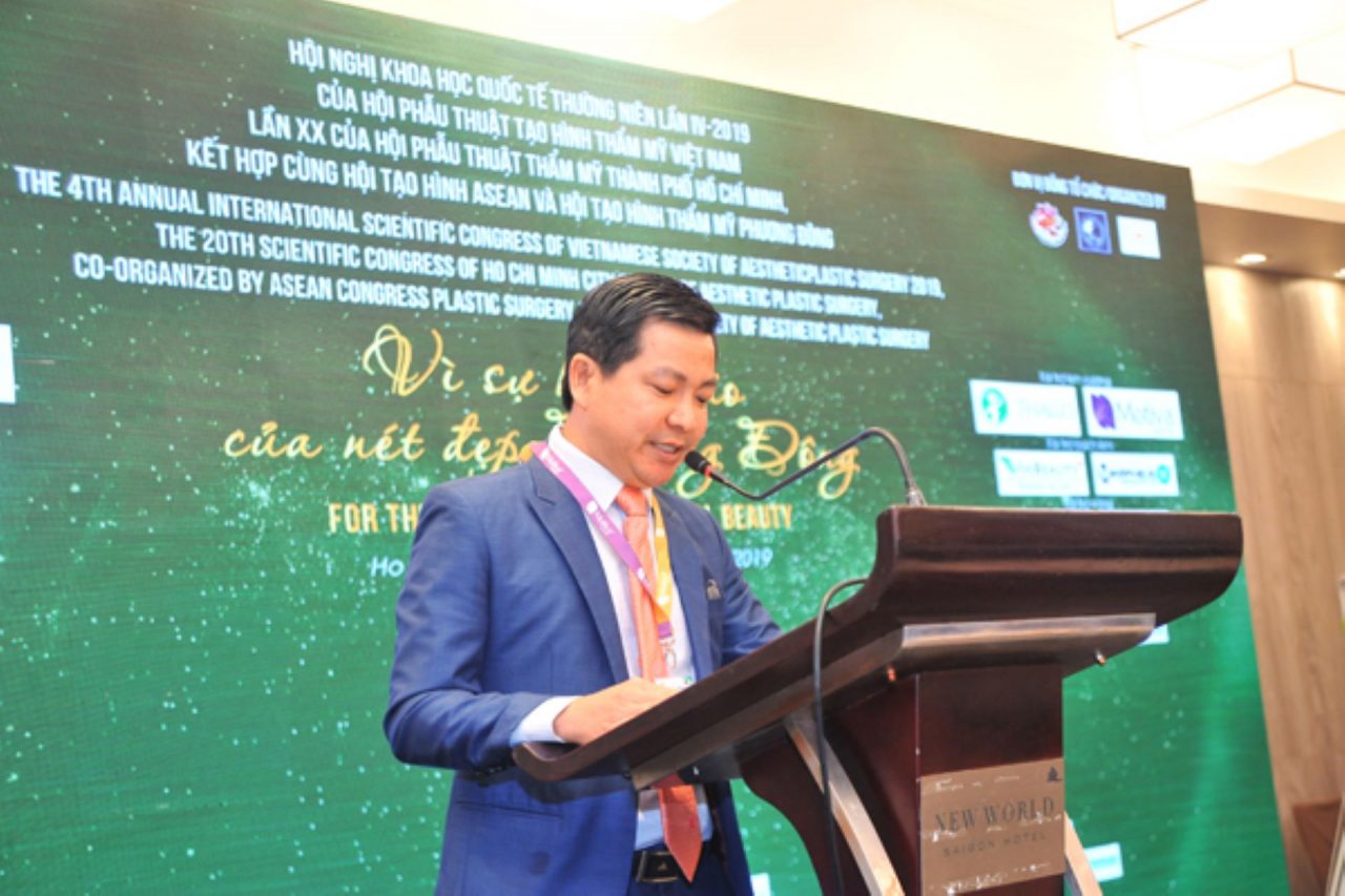 lờ chia sẻ trong buổi hội thảo lờ chia sẻ trong buổi hội thảo