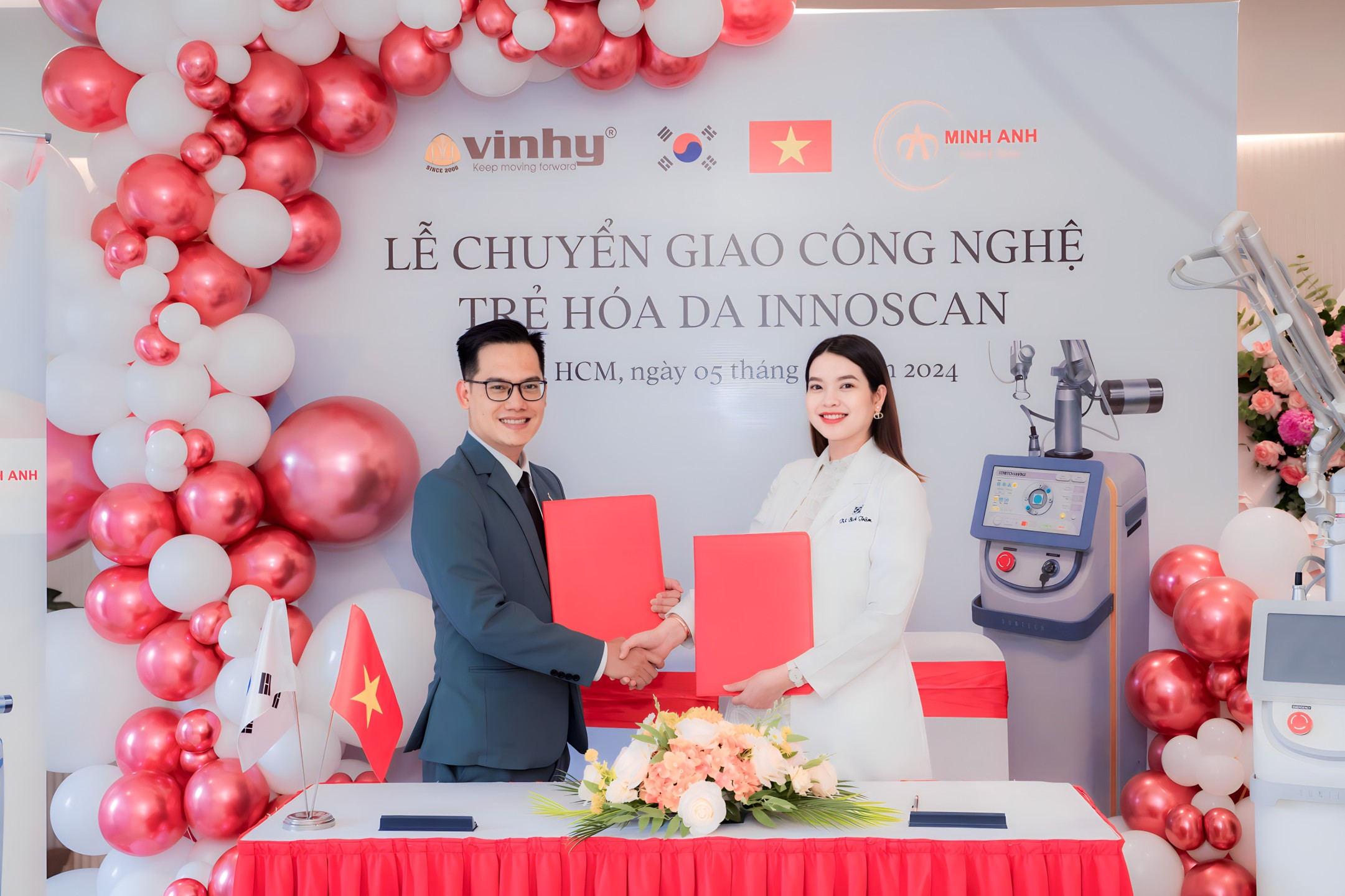 minh-anh-skin-clinic-nhan-chuyen-giao-cong-nghe-innoscan-tu-vinhy-5